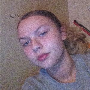 Meet your Posher, Ava